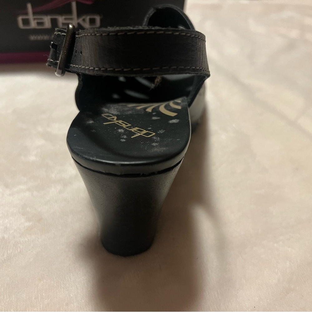 Dansko Black Sandals with Chunky Heel and Woven Design from the Walking Shoe Co. - Picture 10 of 12